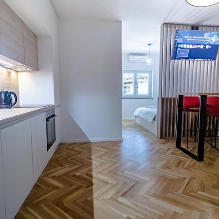 Tkalcha Studio Deluxe Apartment Zagreb Exterior photo